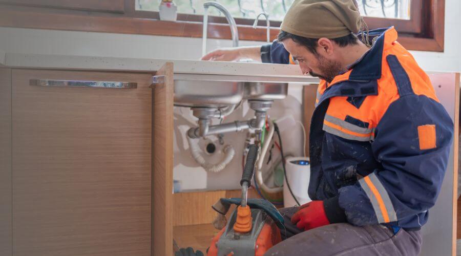 Expert burst pipe repair services in Davenport, ND